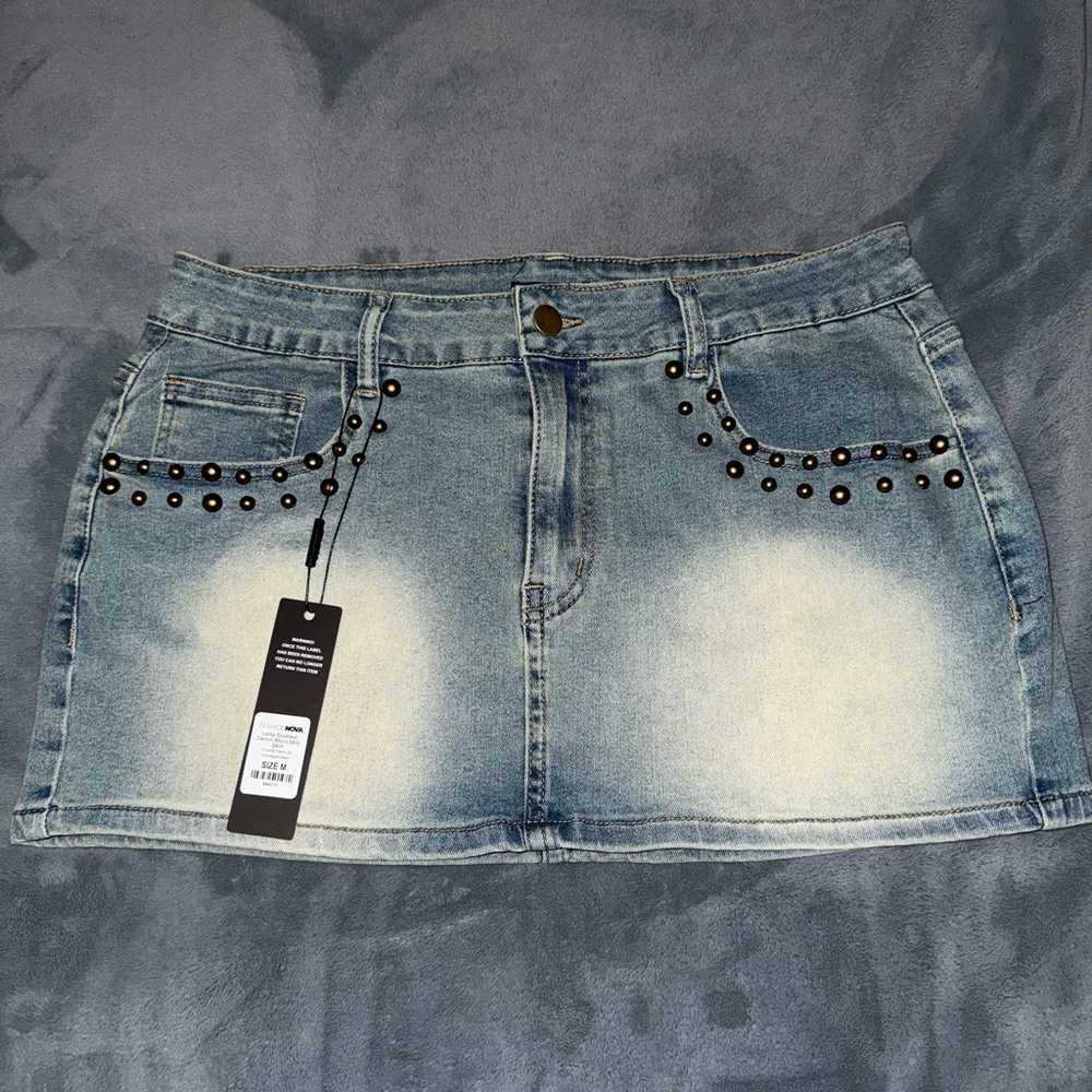 Brand New Fashion Nova Denim Mini Skirt Size Medium